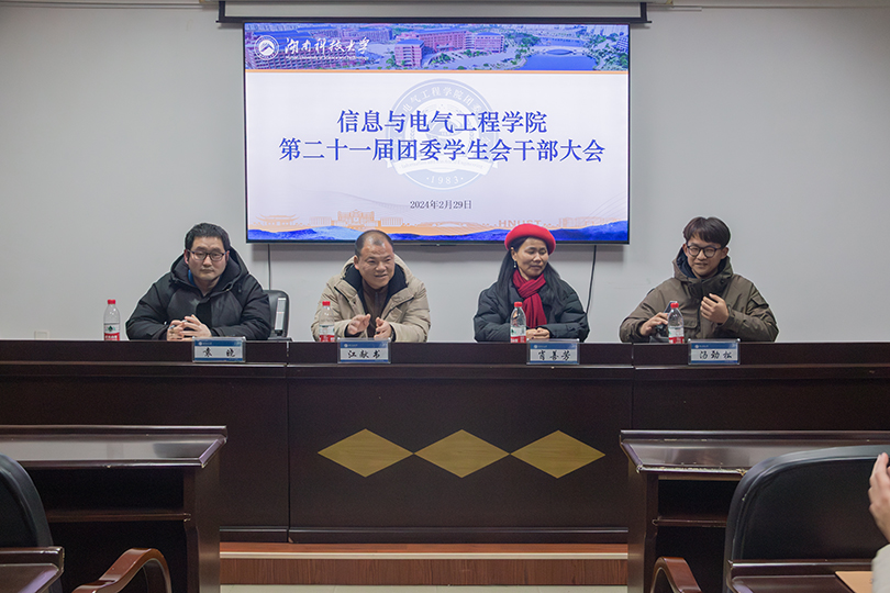 8c13b1c93473459288bf31d4a0da7ae0.png 图片1.png