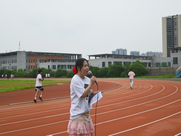 953e961da0b1465cba44ce79d8746bb2.jpg